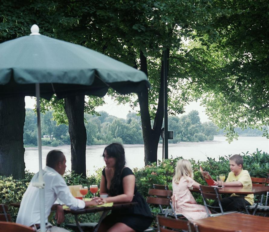 Hotel Rheinterrasse Benrath Dusseldorf Ngoại thất bức ảnh