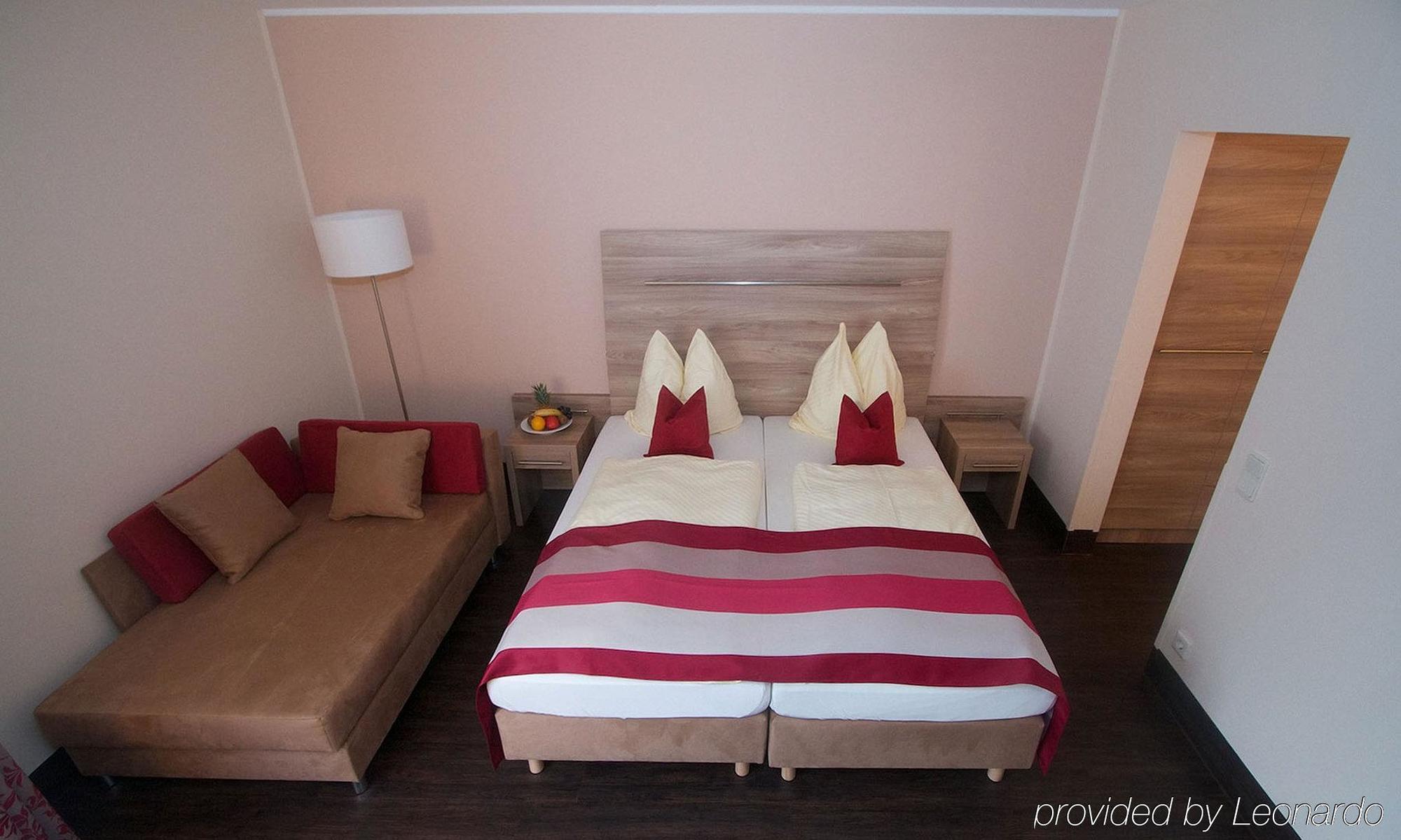 Hotel Rheinterrasse Benrath Dusseldorf Ngoại thất bức ảnh