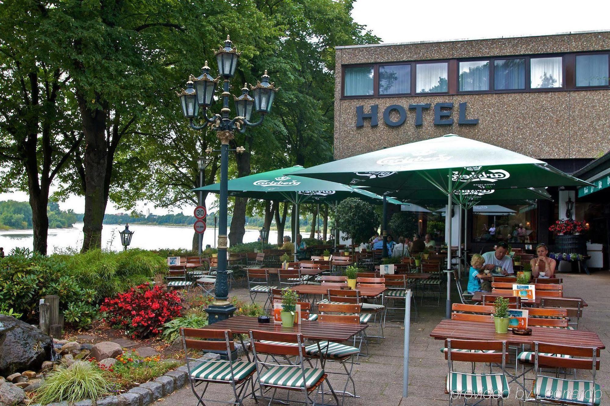 Hotel Rheinterrasse Benrath Dusseldorf Ngoại thất bức ảnh